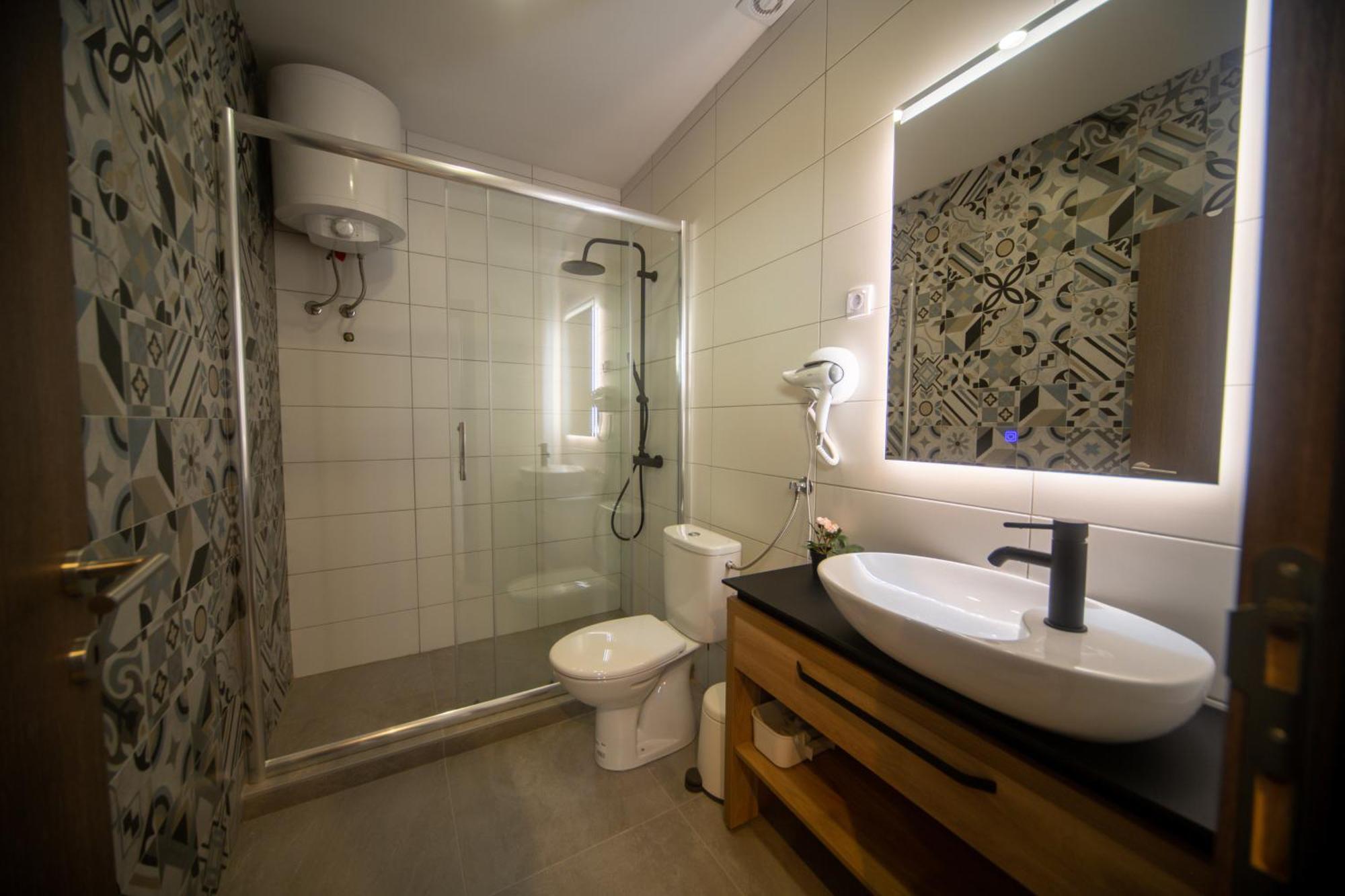 Brent Collection - Apartments In City Center Újvidék Kültér fotó