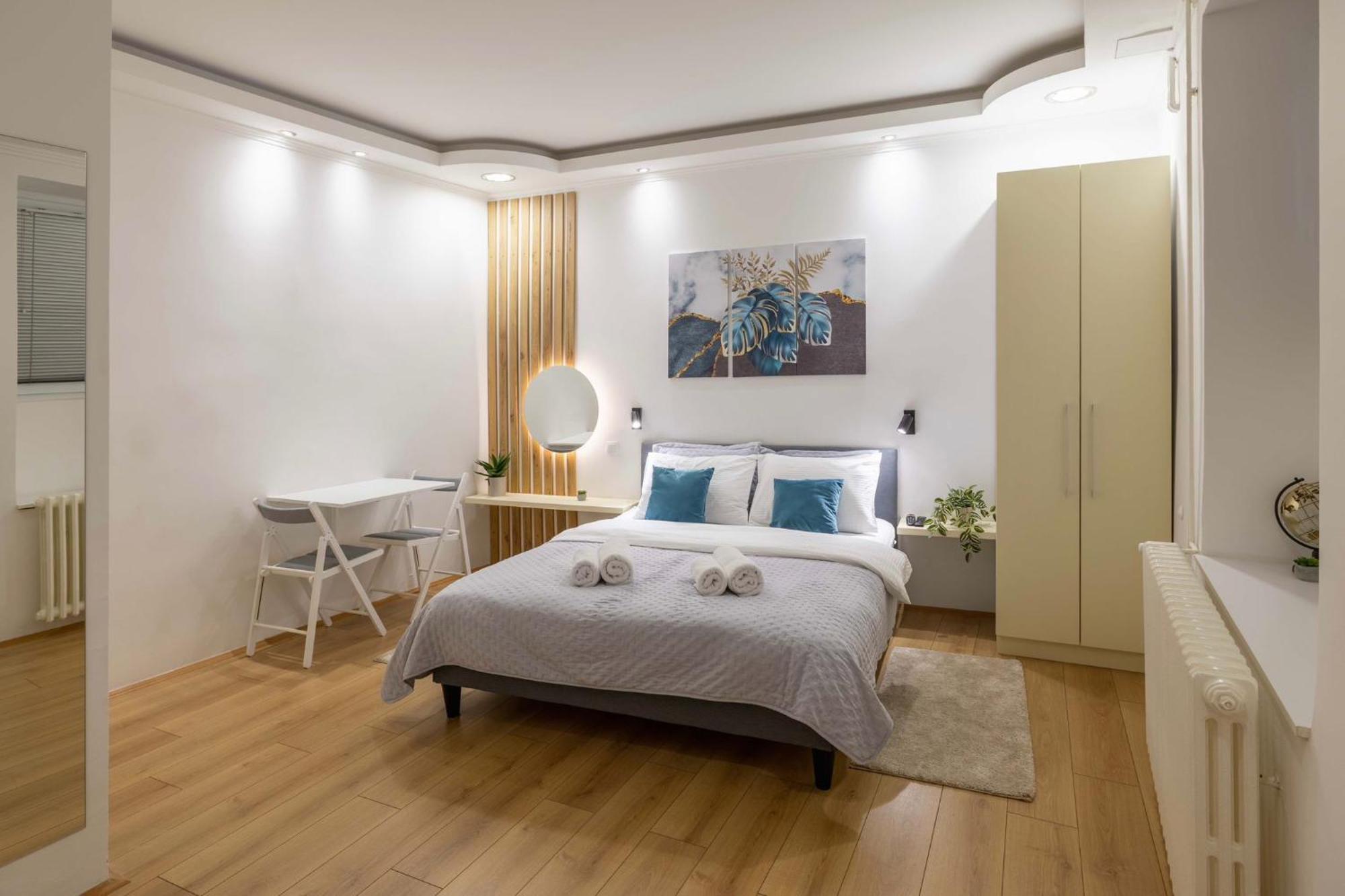 Brent Collection - Apartments In City Center Újvidék Kültér fotó