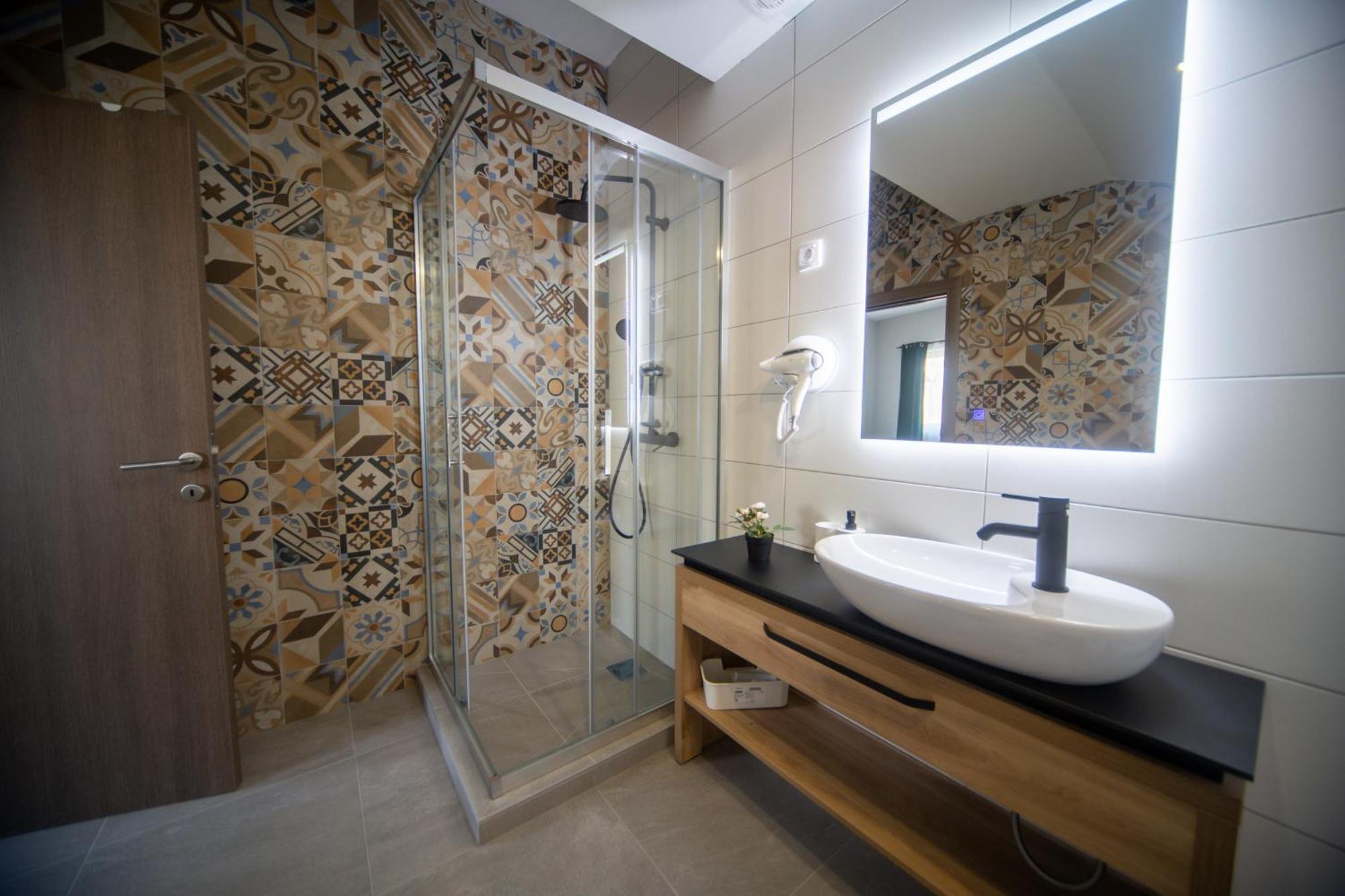 Brent Collection - Apartments In City Center Újvidék Kültér fotó